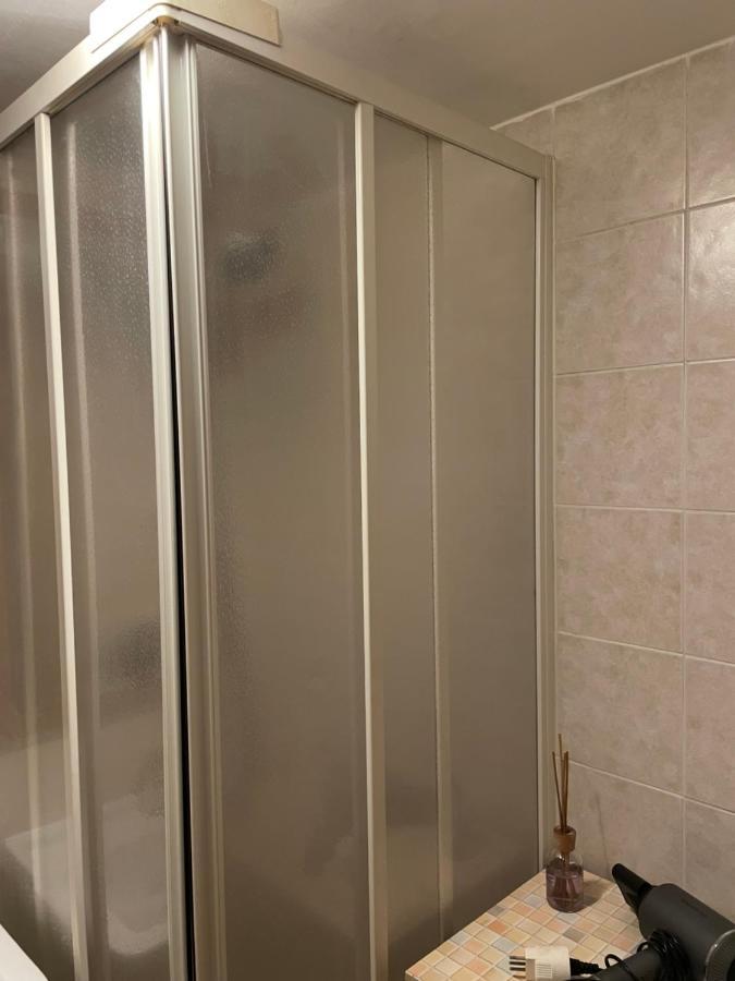 “Piccola Domus” Apartment Naples Luaran gambar