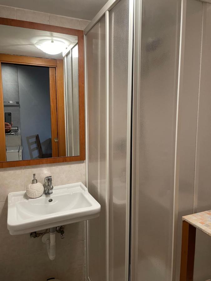 “Piccola Domus” Apartment Naples Luaran gambar