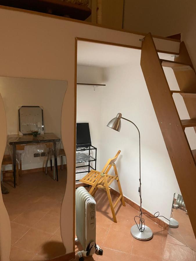 “Piccola Domus” Apartment Naples Luaran gambar
