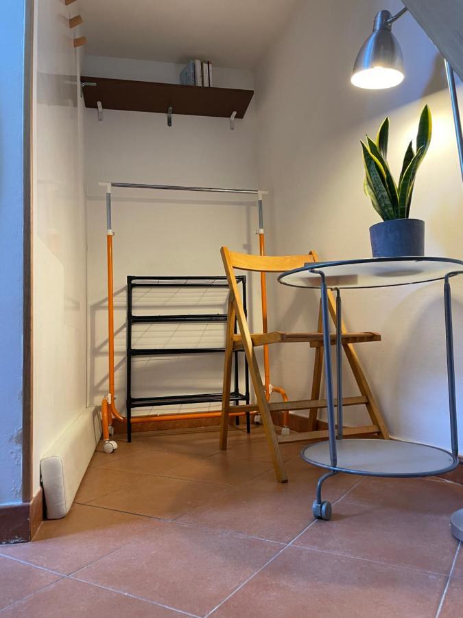 “Piccola Domus” Apartment Naples Luaran gambar